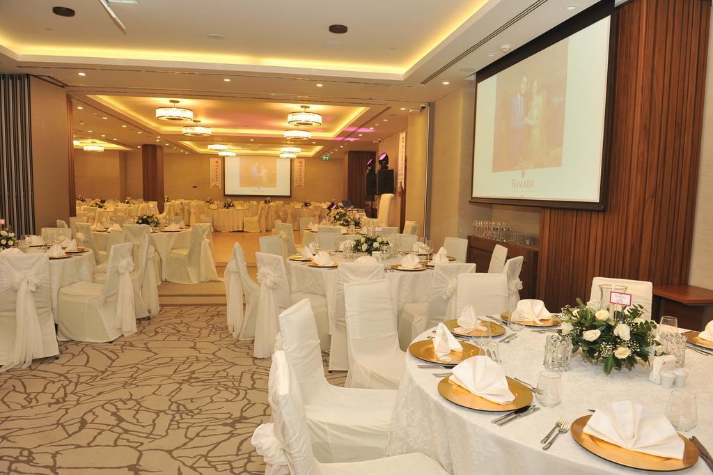 Ramada Hotel & Suites אדאנה מראה חיצוני תמונה
